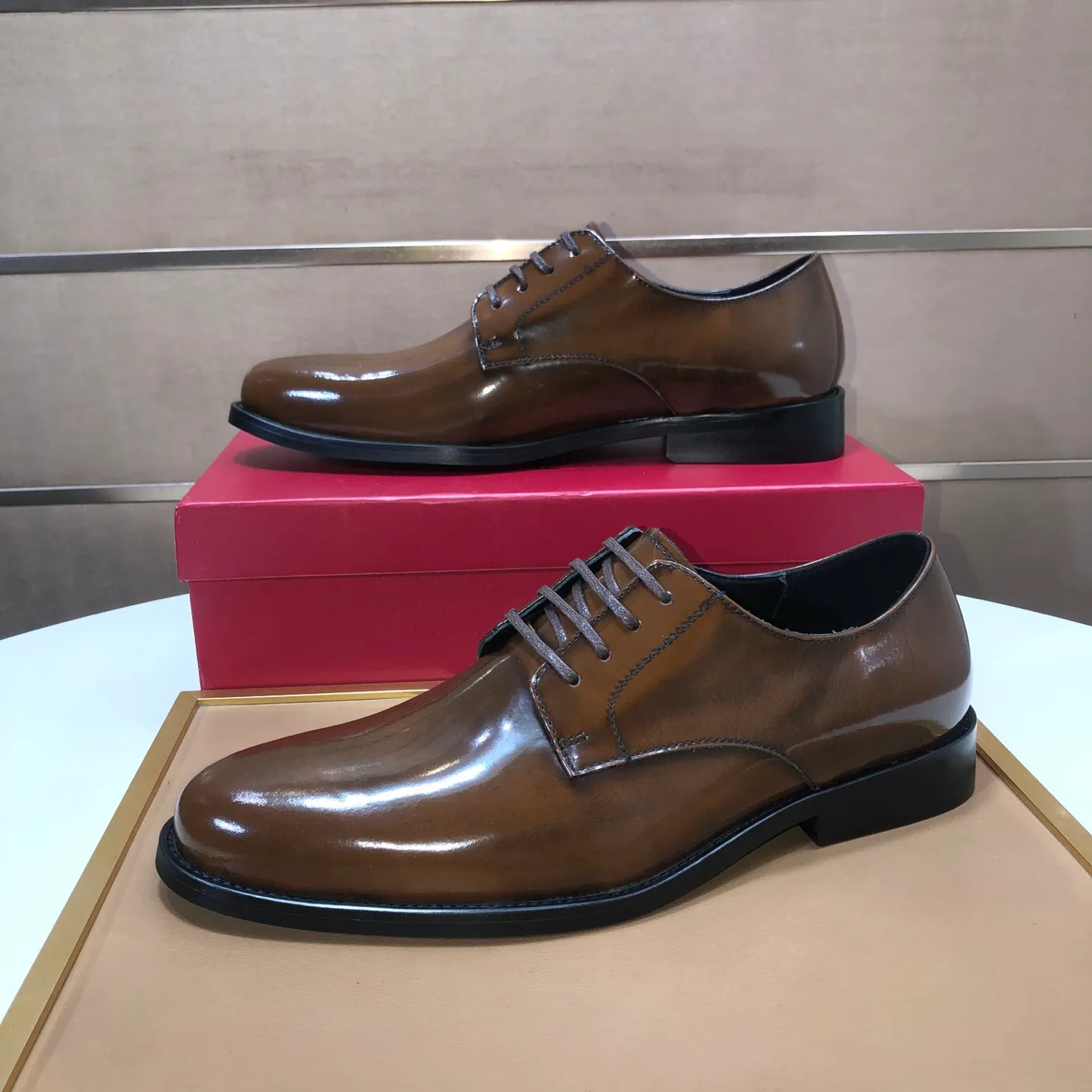Men's shoes 💰540💰 [Ferragamo/Ferragamo] The latest model from the counter. Original imported high-quality cowhide with open sides + imported 🐂 cowhide lining + original luxury metal buckle + original combination outsole. Comparison is stress-free 38–45 (45 is custom-made and cannot be returned or exchanged)